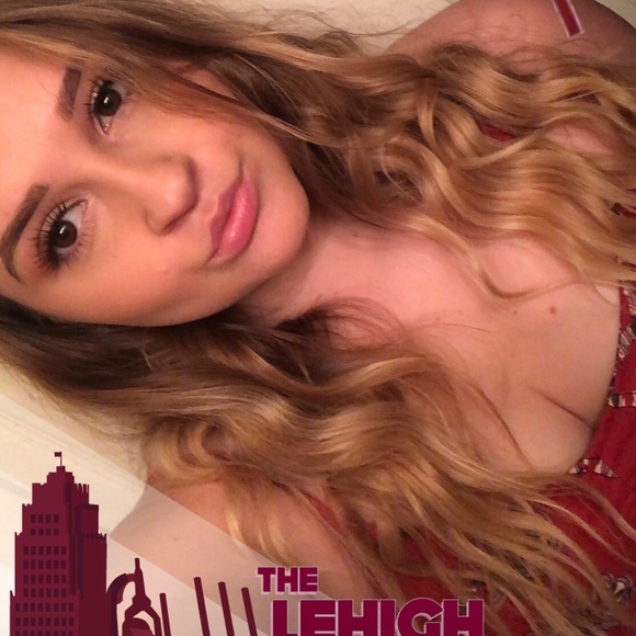 Meet your Posher, Jackie - Picture 1 of 1